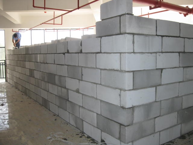 沈陽加氣混凝土建材 以專業(yè)品質引領行業(yè)選擇